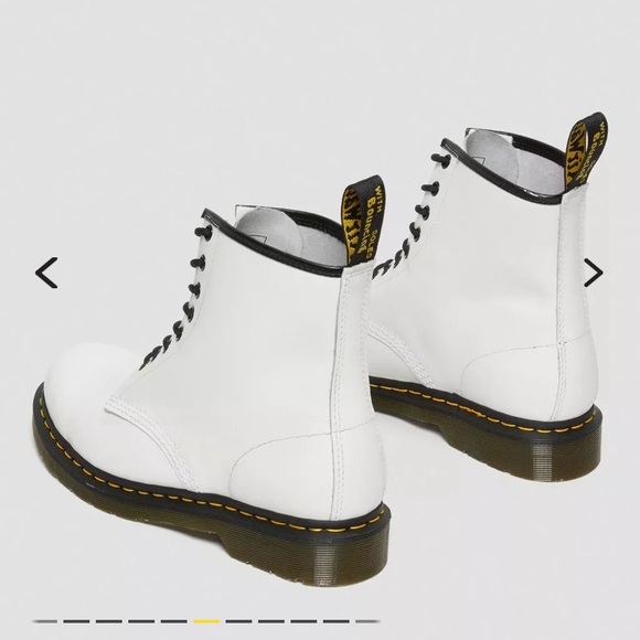 Dr Martens 1460 women’s smooth leather lace up white boots woman’s size 8 - Picture 3 of 13